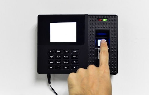 biometric attendance machine software